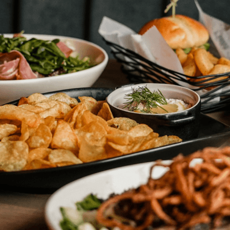 Rising Tide & Tavern